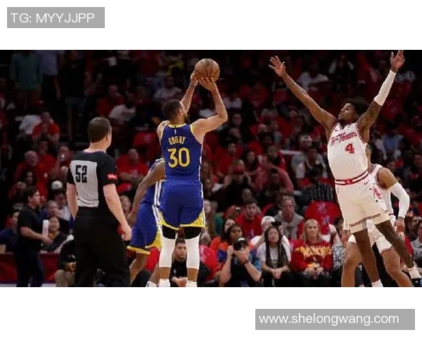 勇士与雄鹿精彩对决全场回顾与精彩瞬间分析